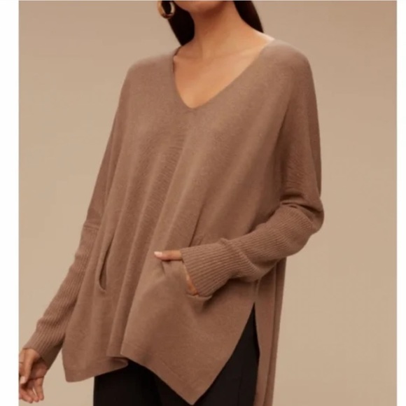 Babaton Sweaters - Aritzia Babaton Baylor Camel Wool Linen Blend V Neck Sweater Size S/M